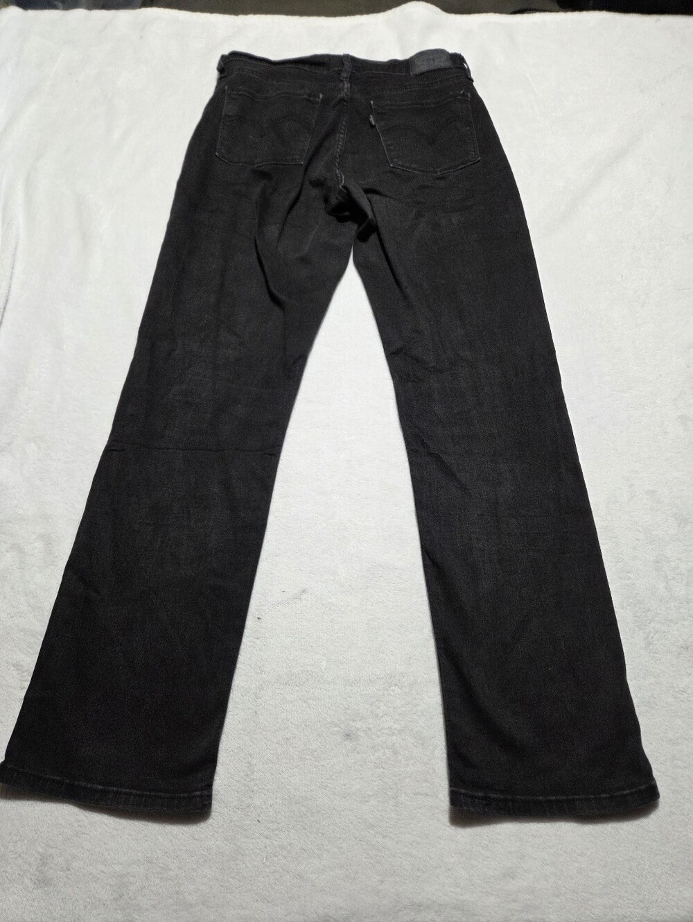Levi's Women's Black Classic Straight-Leg Jeans Pants Size: 8 (29x30)
